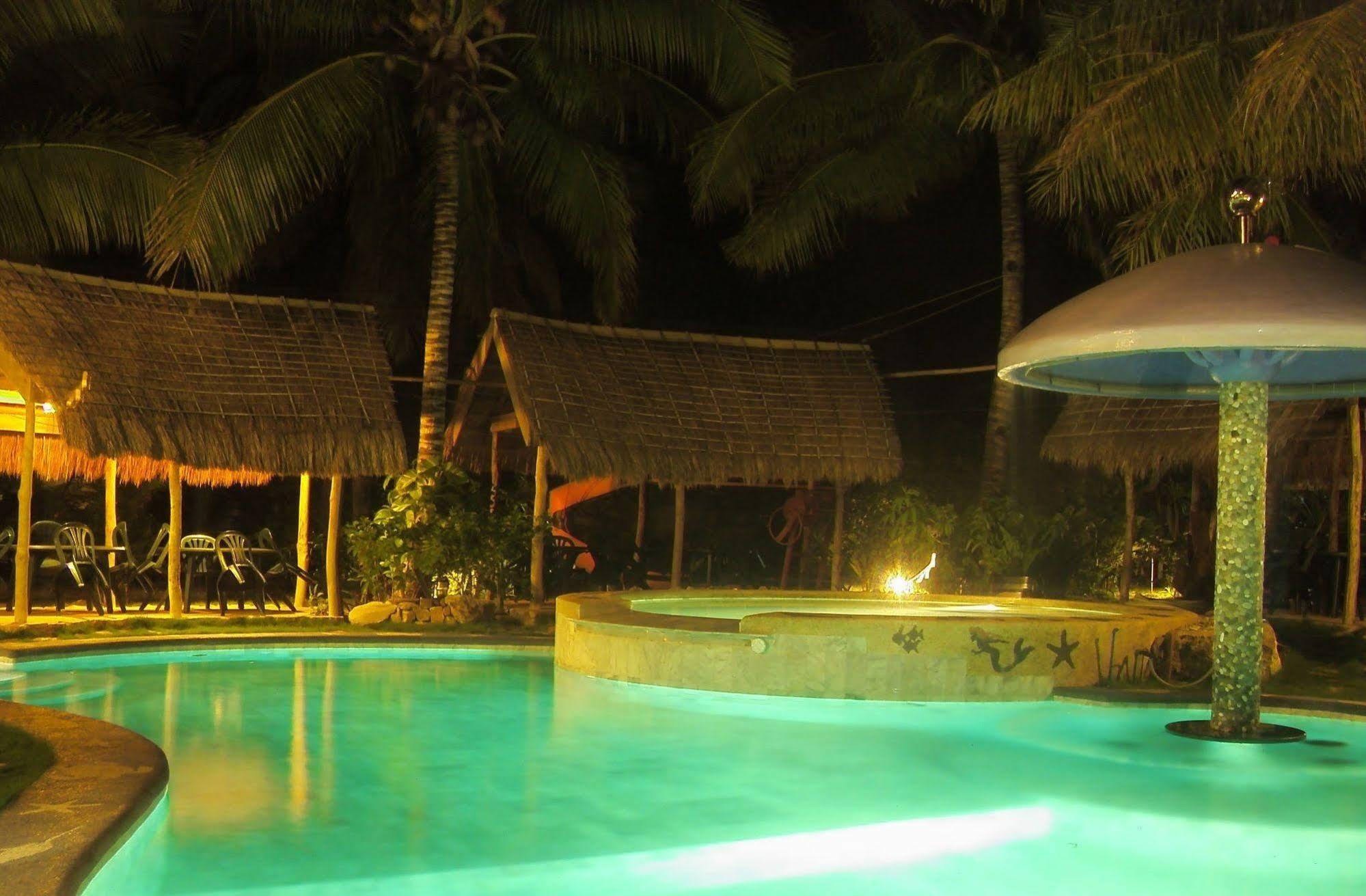 El Canonero Diving Beach Resort Puerto Galera Exterior foto